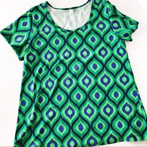 Lula Roe Classic Tee